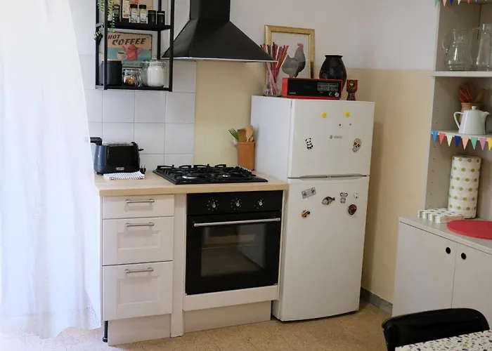 New, True-stevere Amazing Double Bed For 5 Pax Apartment *