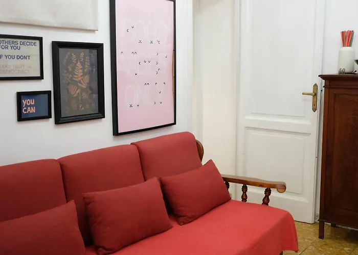 New, True-stevere Amazing Double Bed For 5 Pax * Rom