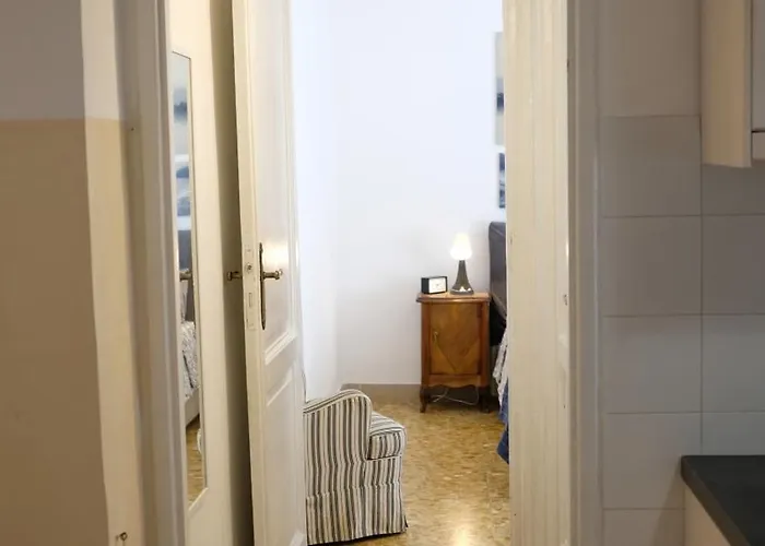 New, True-stevere Amazing Double Bed For 5 Pax Apartment Rom