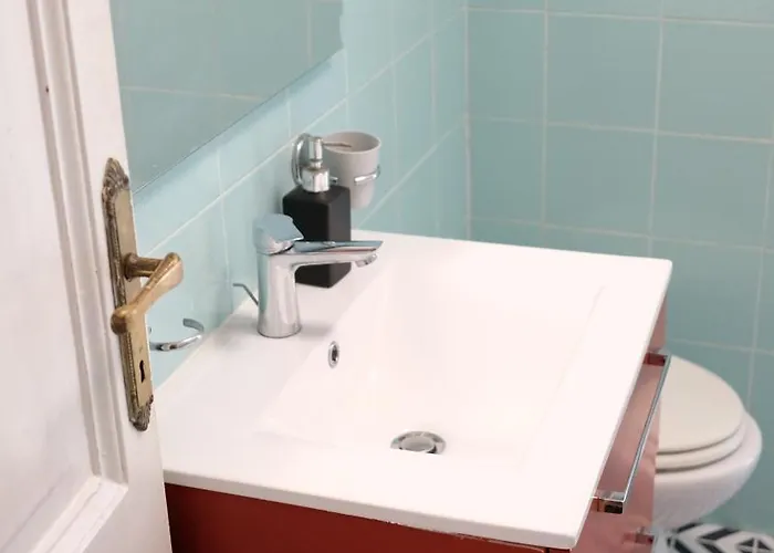 New, True-stevere Amazing Double Bed For 5 Pax Apartment *