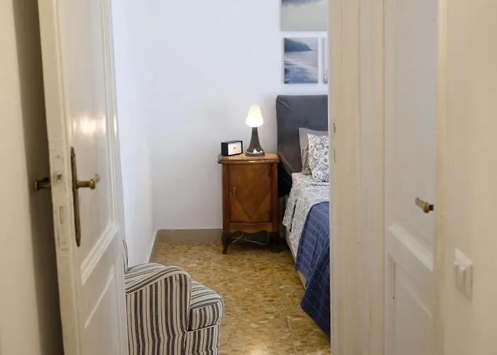 Apartment New, True-stevere Amazing Double Bed For 5 Pax